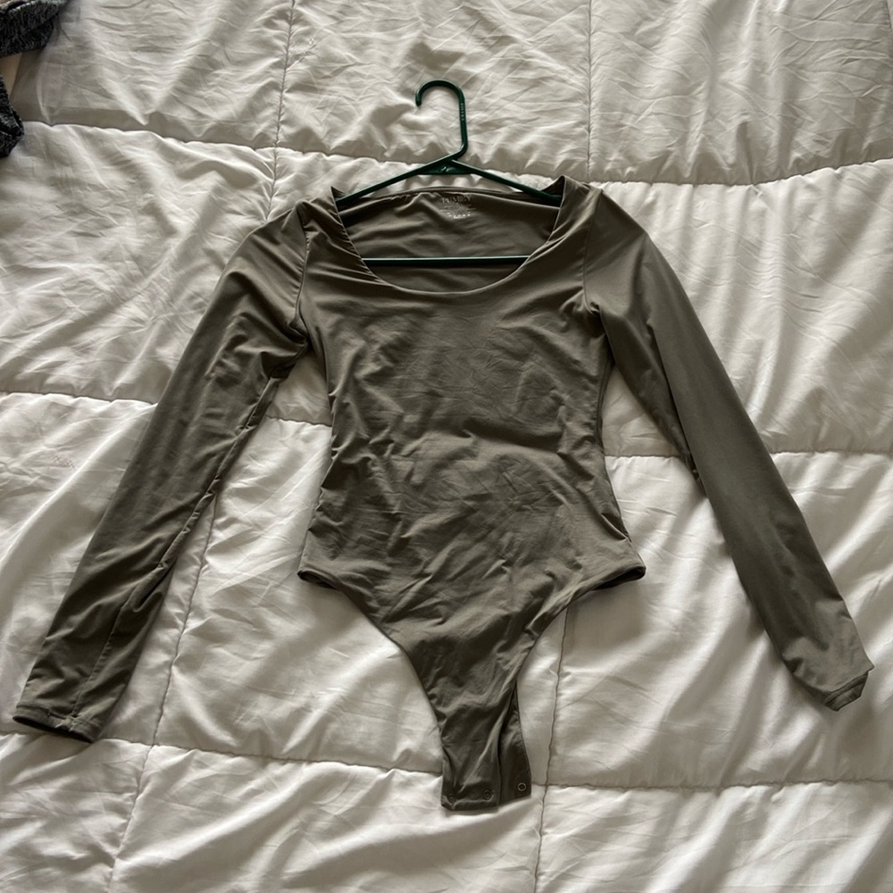 Grey long sleeve soft bodysuit